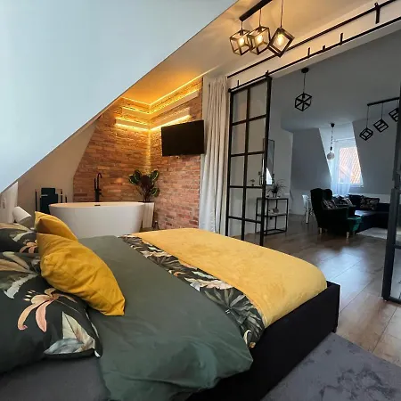 Zielone Fotele Starowka アパート *